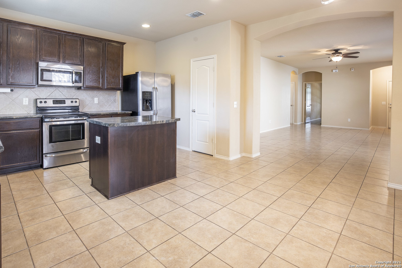 433 Stonebrook Drive Cibolo TX 78108