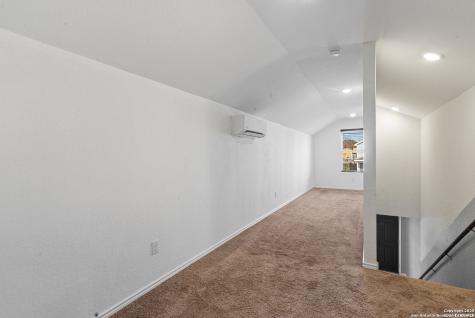 7137 Elm Cove San Antonio TX 78244