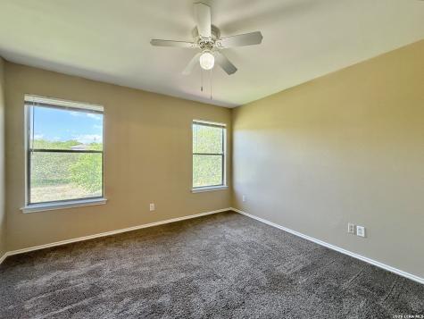 5607 Golf Mist San Antonio TX 78231