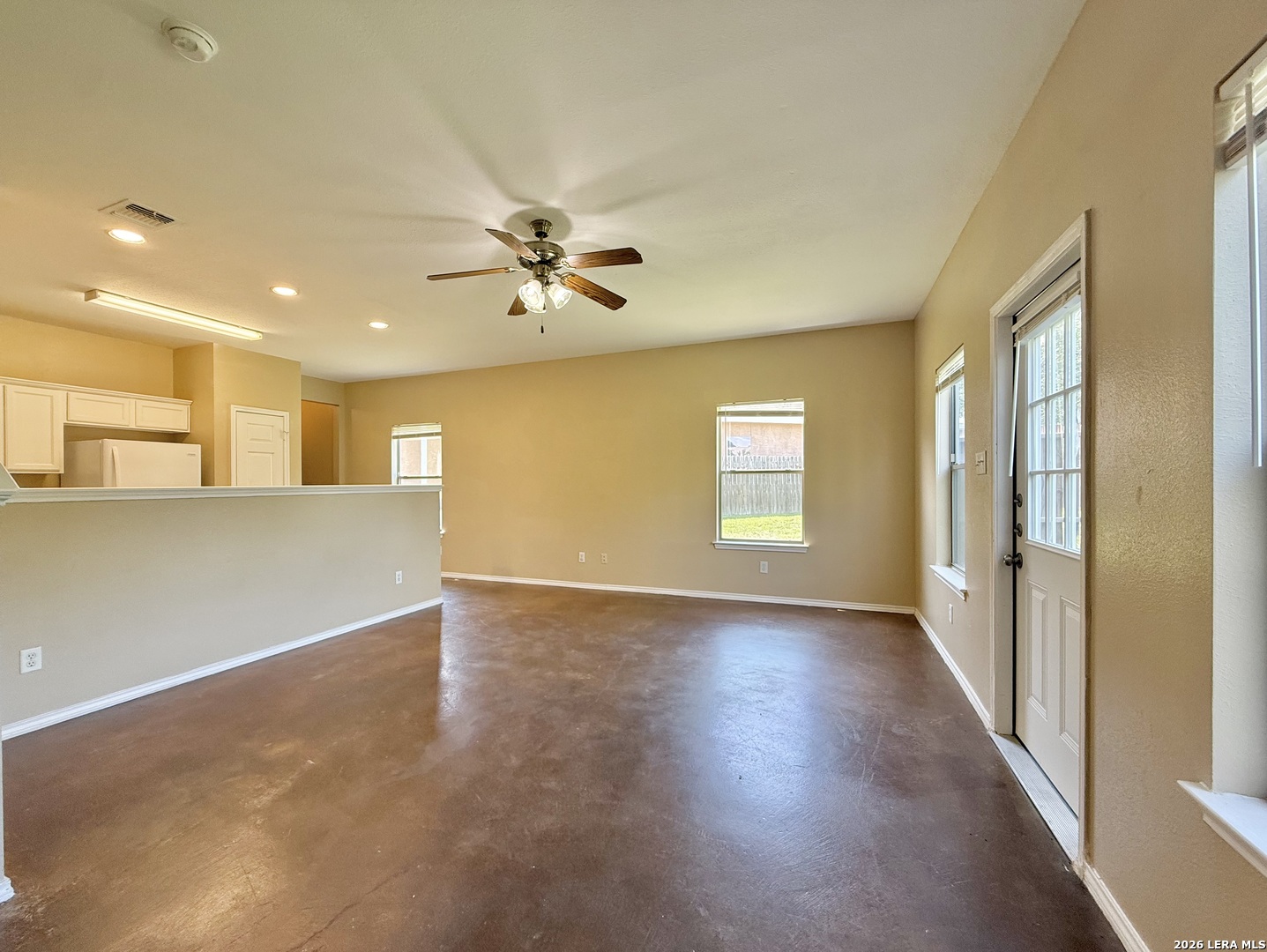 5607 Golf Mist San Antonio TX 78231