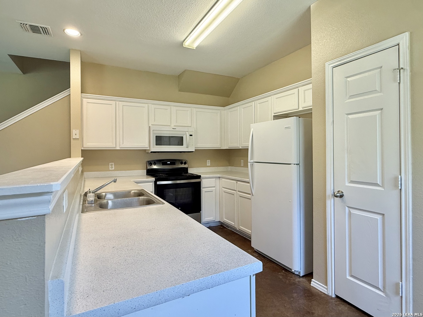 5607 Golf Mist San Antonio TX 78231