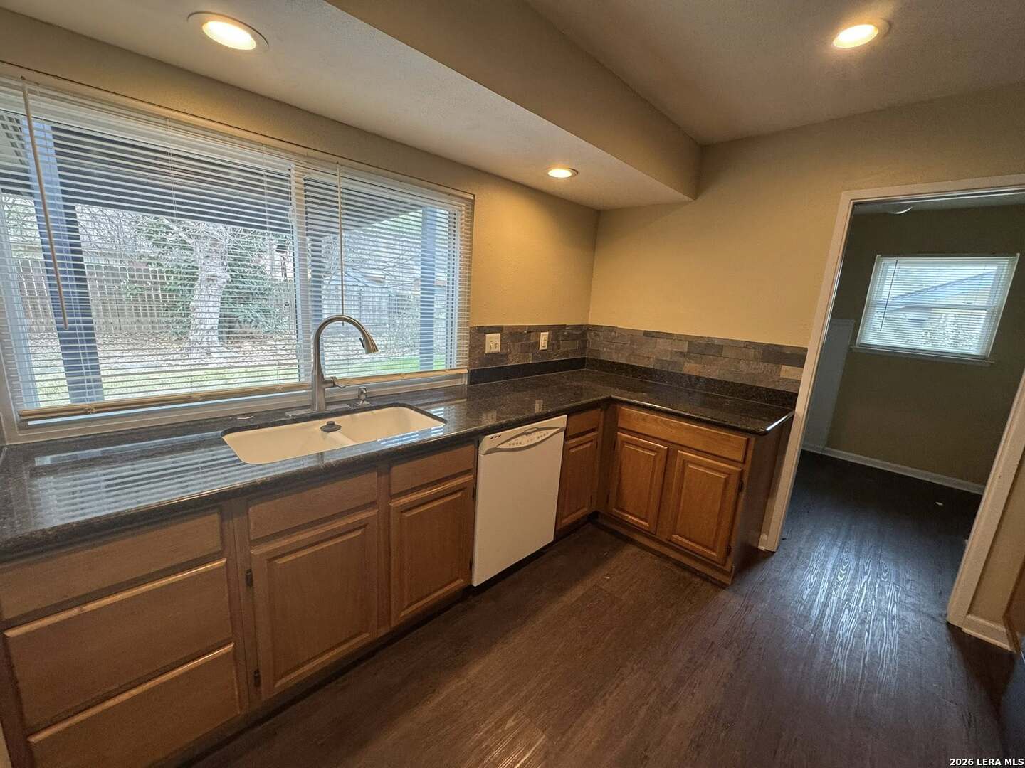 5830 Freemans Farm Street San Antonio TX 78233