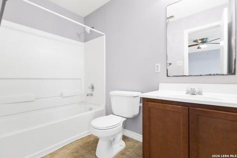 5002 Summit Wood San Antonio TX 78229