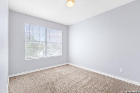 5002 Summit Wood San Antonio TX 78229