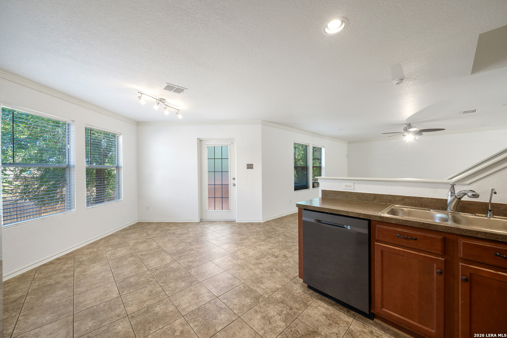 10615 Bearwolf Bay San Antonio TX 78245