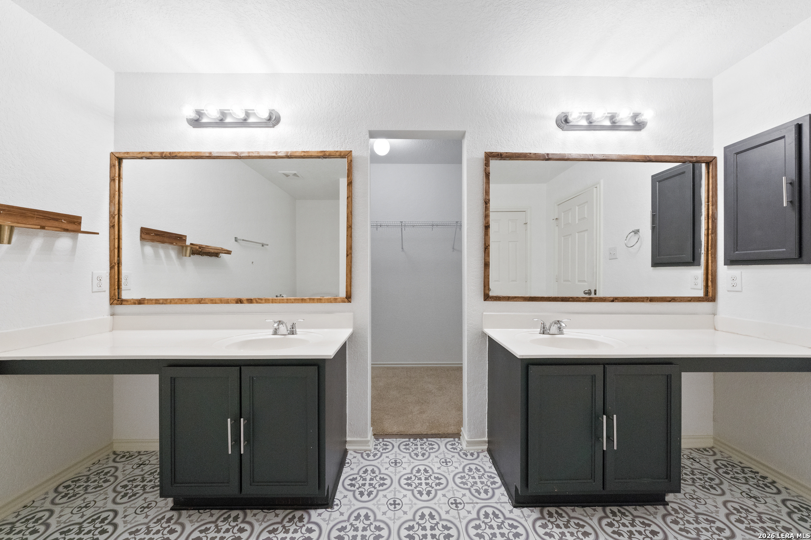 10615 Bearwolf Bay San Antonio TX 78245