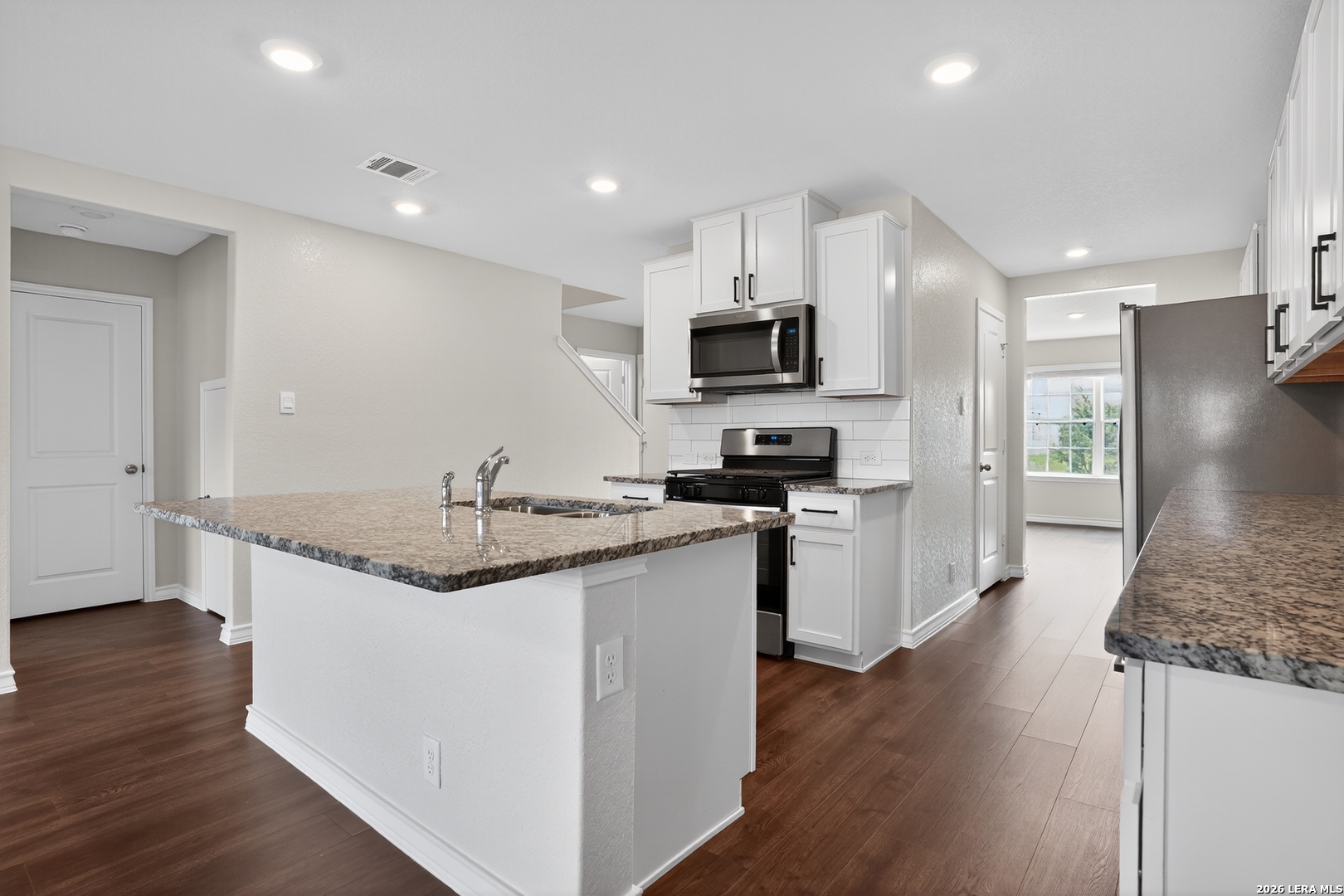 611 Overlook Ridge Cibolo TX 78108