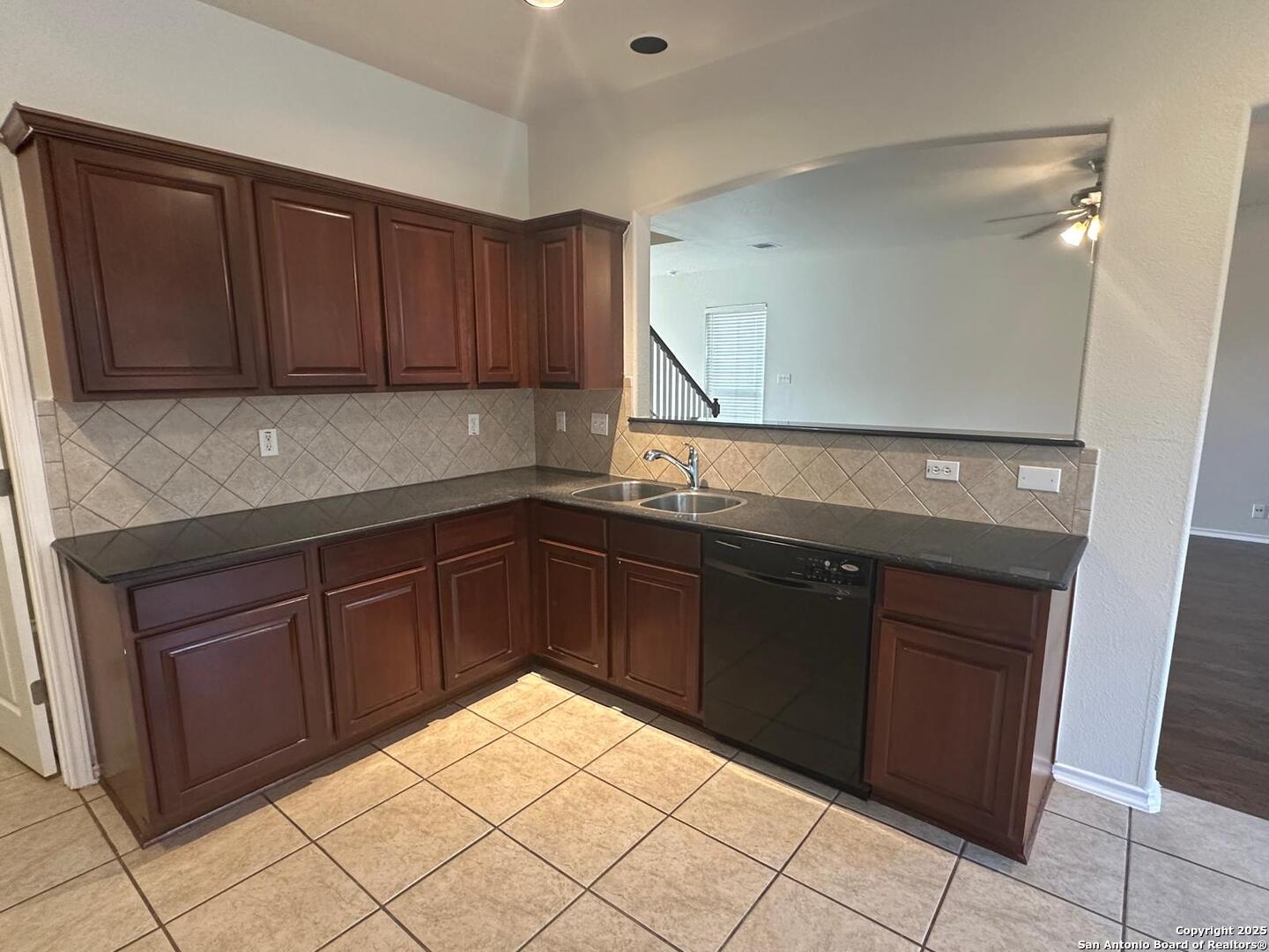 1335 Crown Brook San Antonio TX 78260