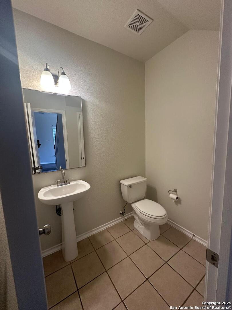 1335 Crown Brook San Antonio TX 78260