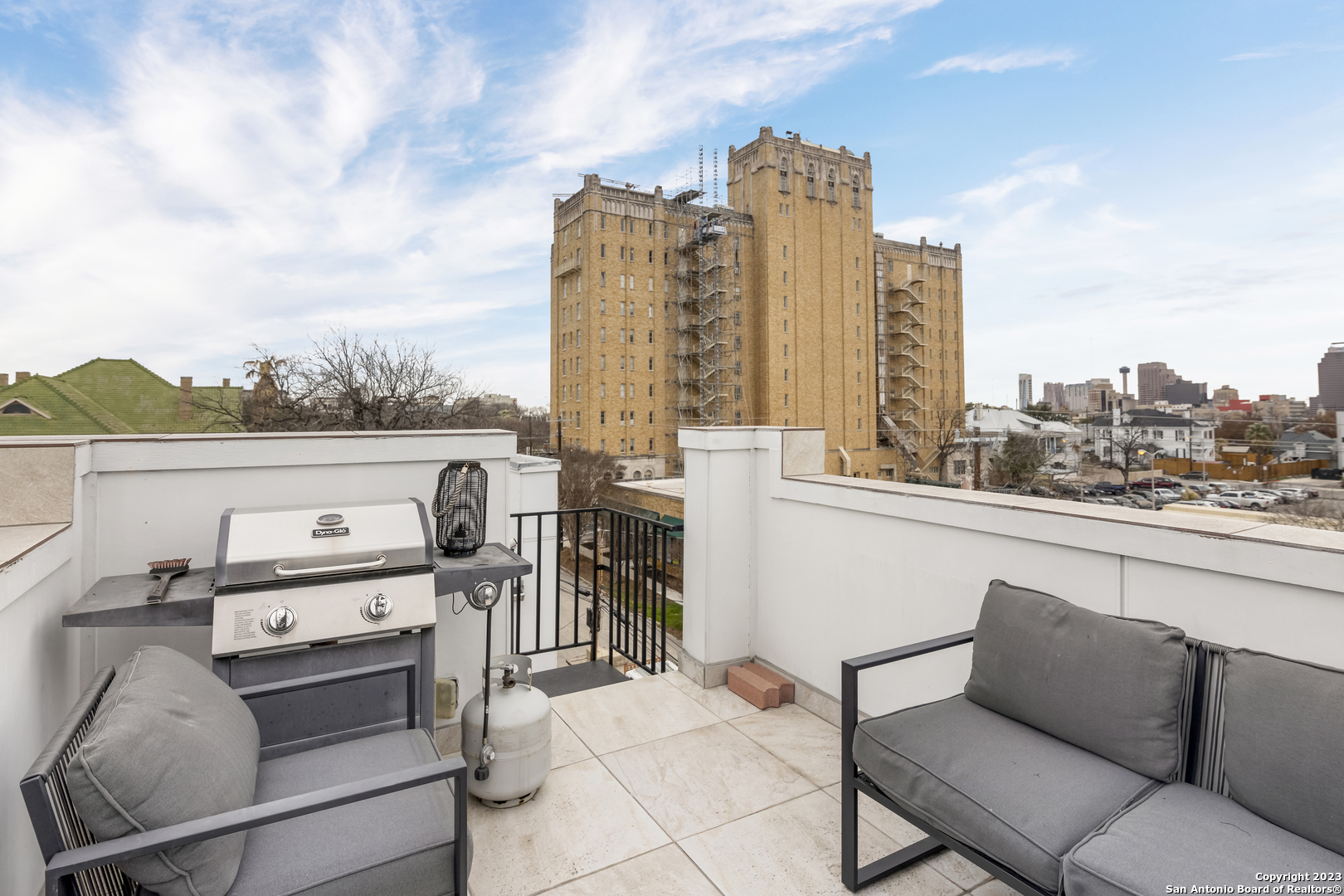 223 W Laurel San Antonio TX 78212