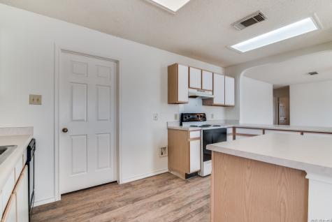 1078 Stone Trail New Braunfels TX 78130