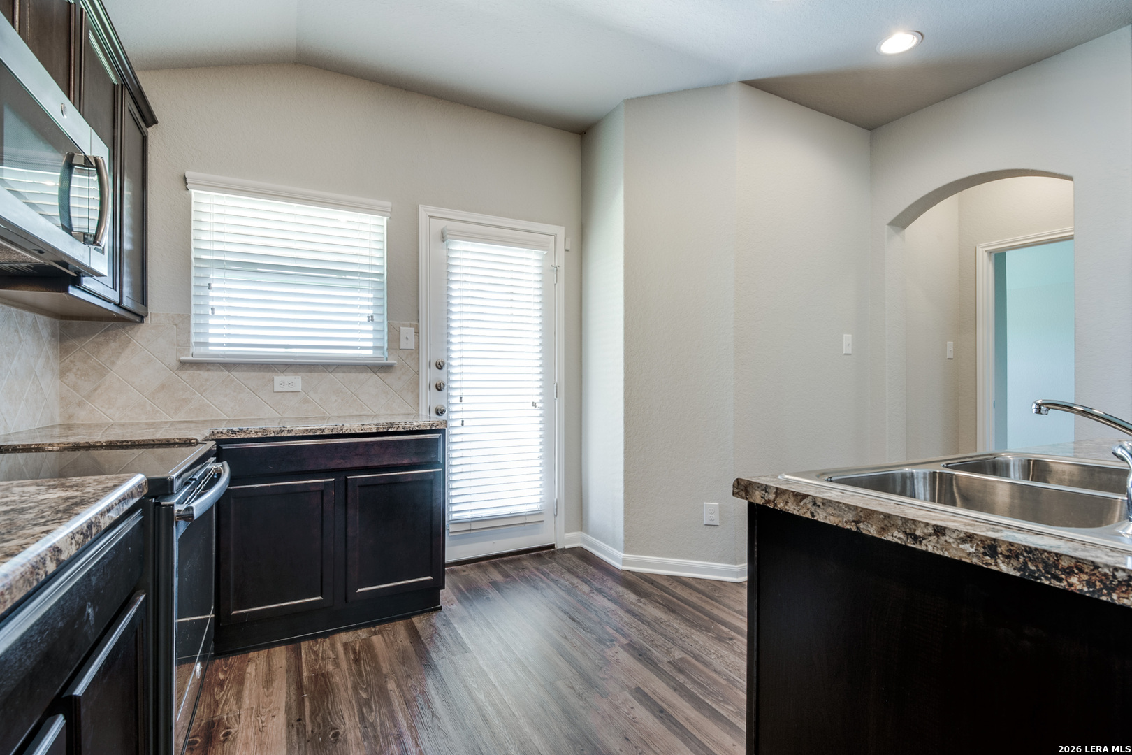 1041 Lauren Street New Braunfels TX 78130