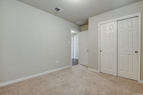 1041 Lauren Street New Braunfels TX 78130