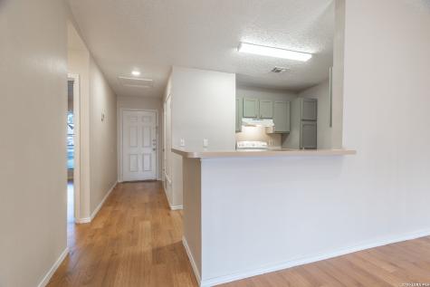 5528 Lochmoor San Antonio TX 78244