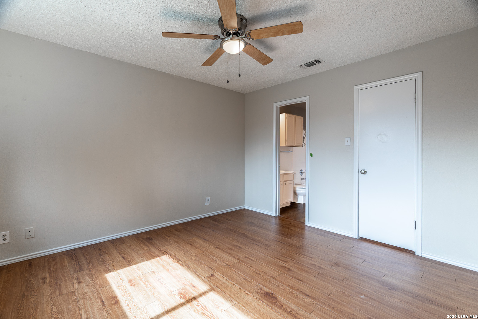 5528 Lochmoor San Antonio TX 78244