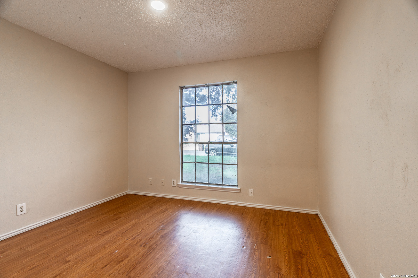 5528 Lochmoor San Antonio TX 78244