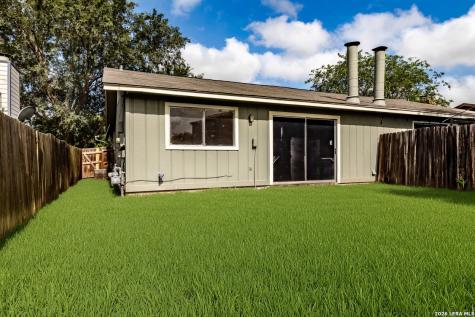 5528 Lochmoor San Antonio TX 78244