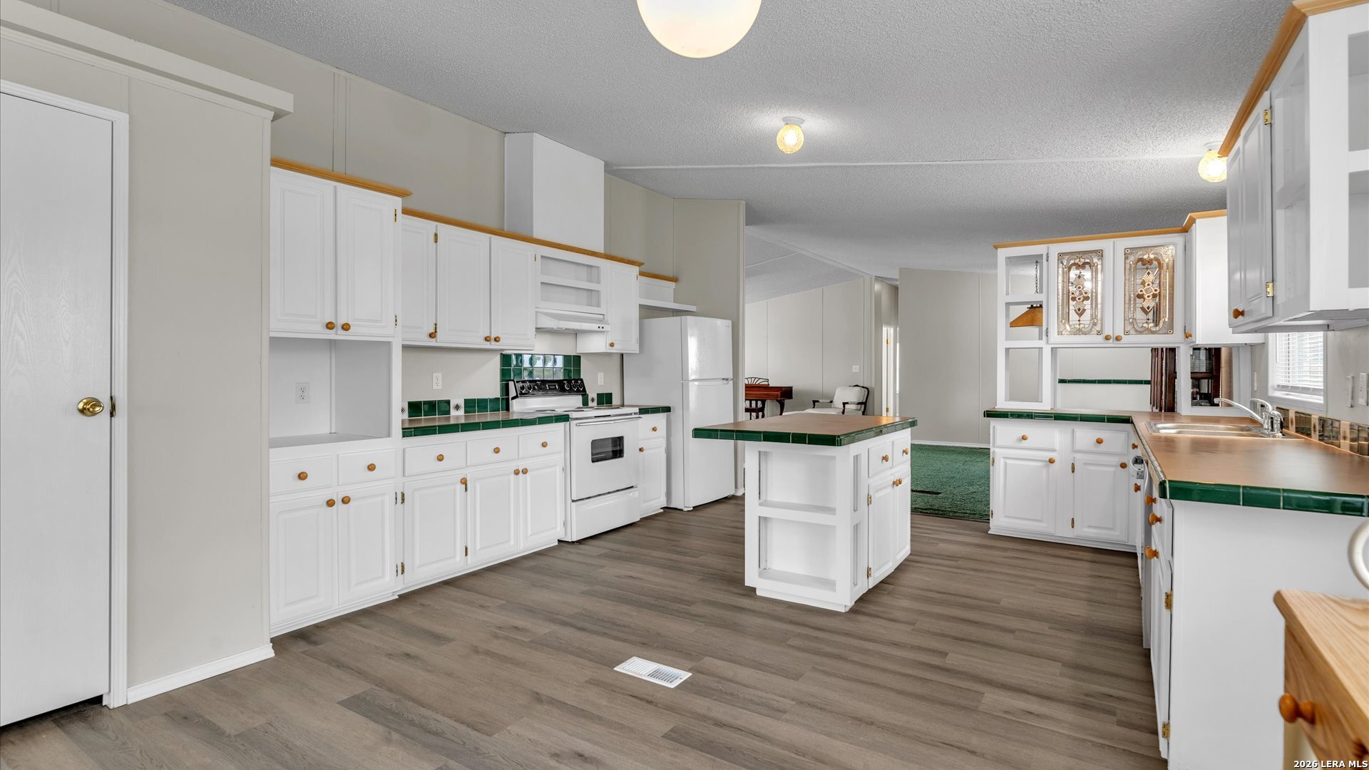 3457 S Foster Road San Antonio TX 78222