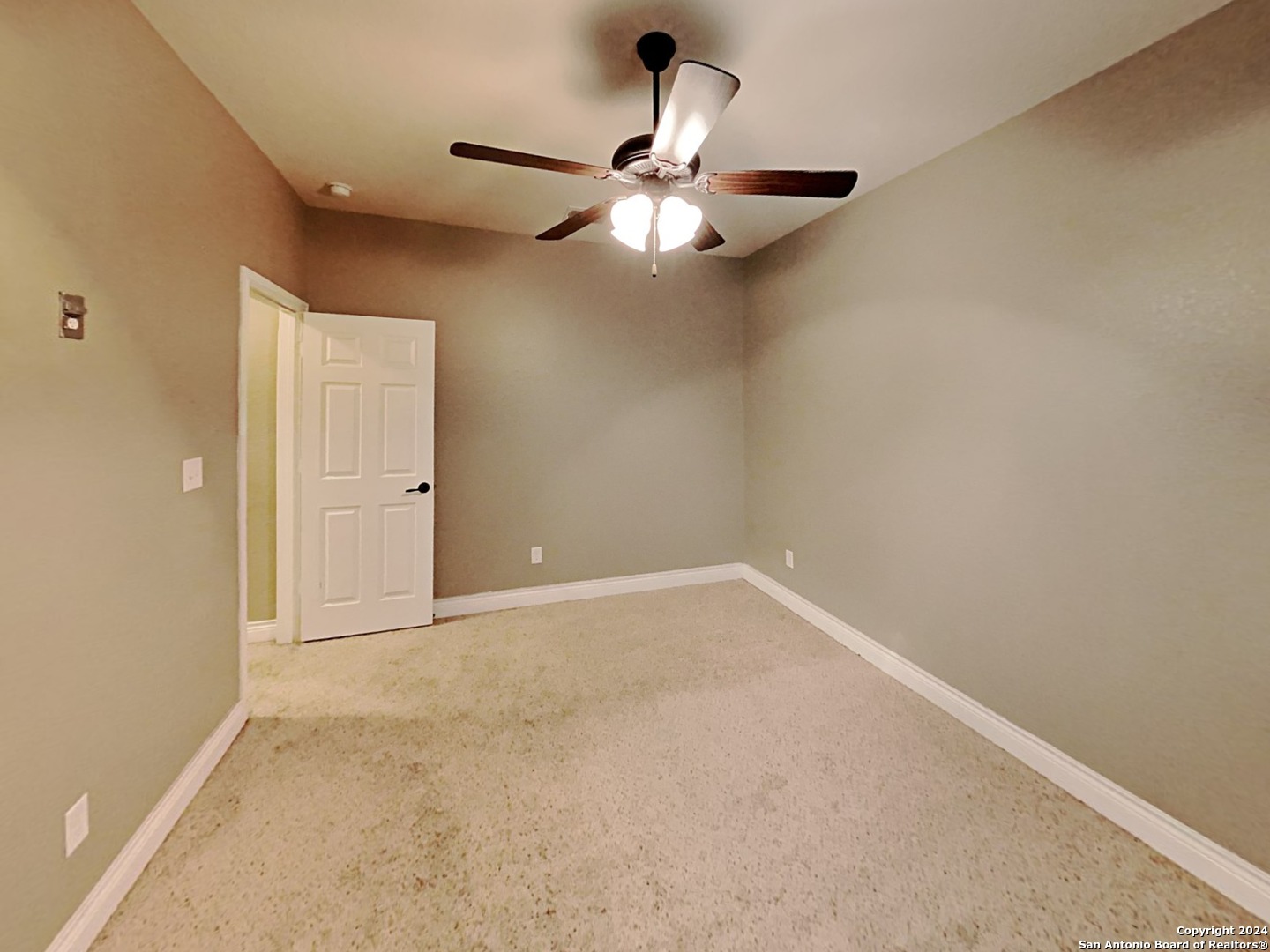 619 Trinity Meadow San Antonio TX 78260
