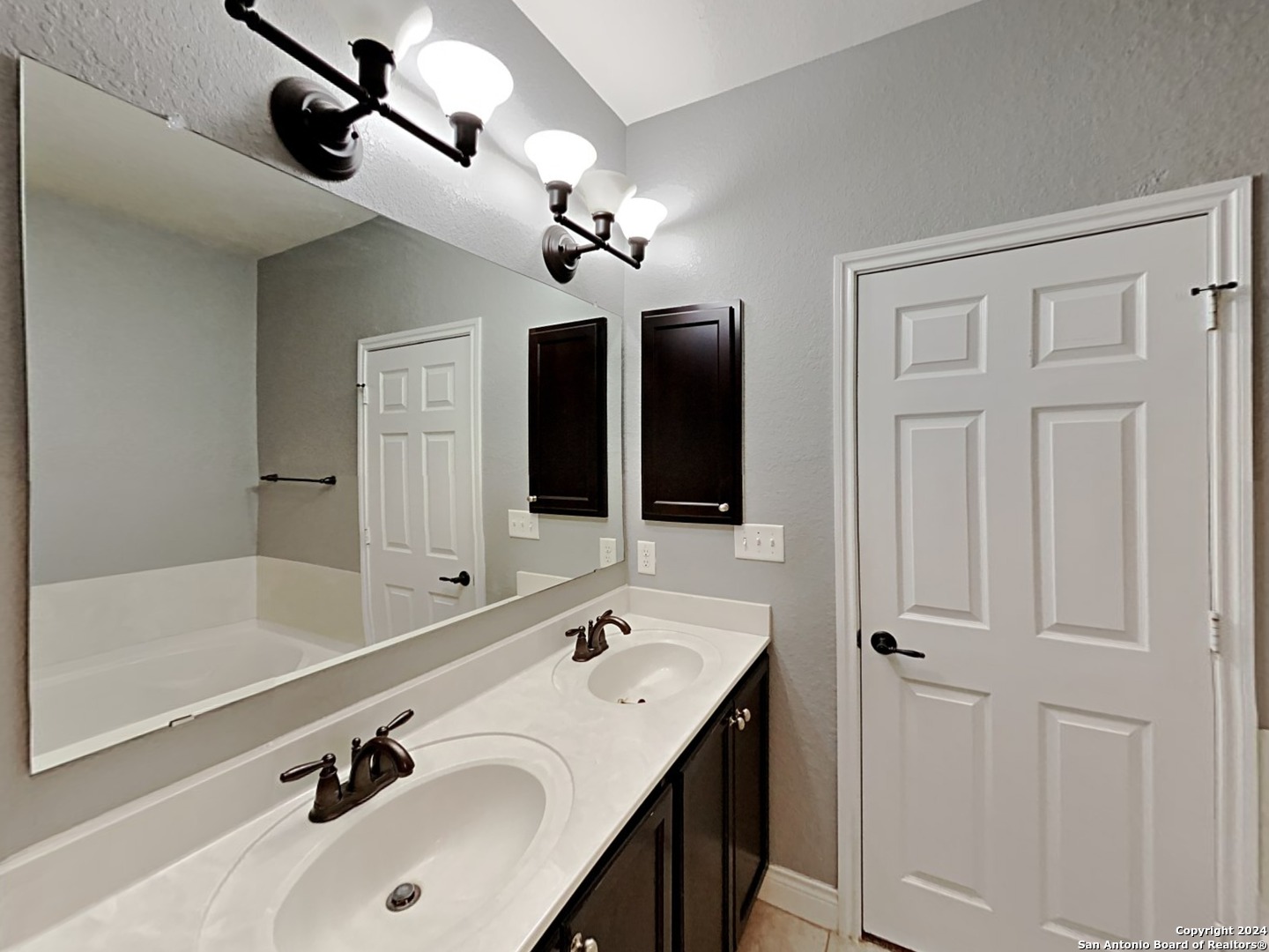 619 Trinity Meadow San Antonio TX 78260