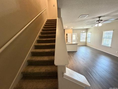 5522 Haven Springs Converse TX 78109