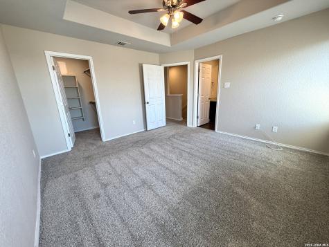 5522 Haven Springs Converse TX 78109