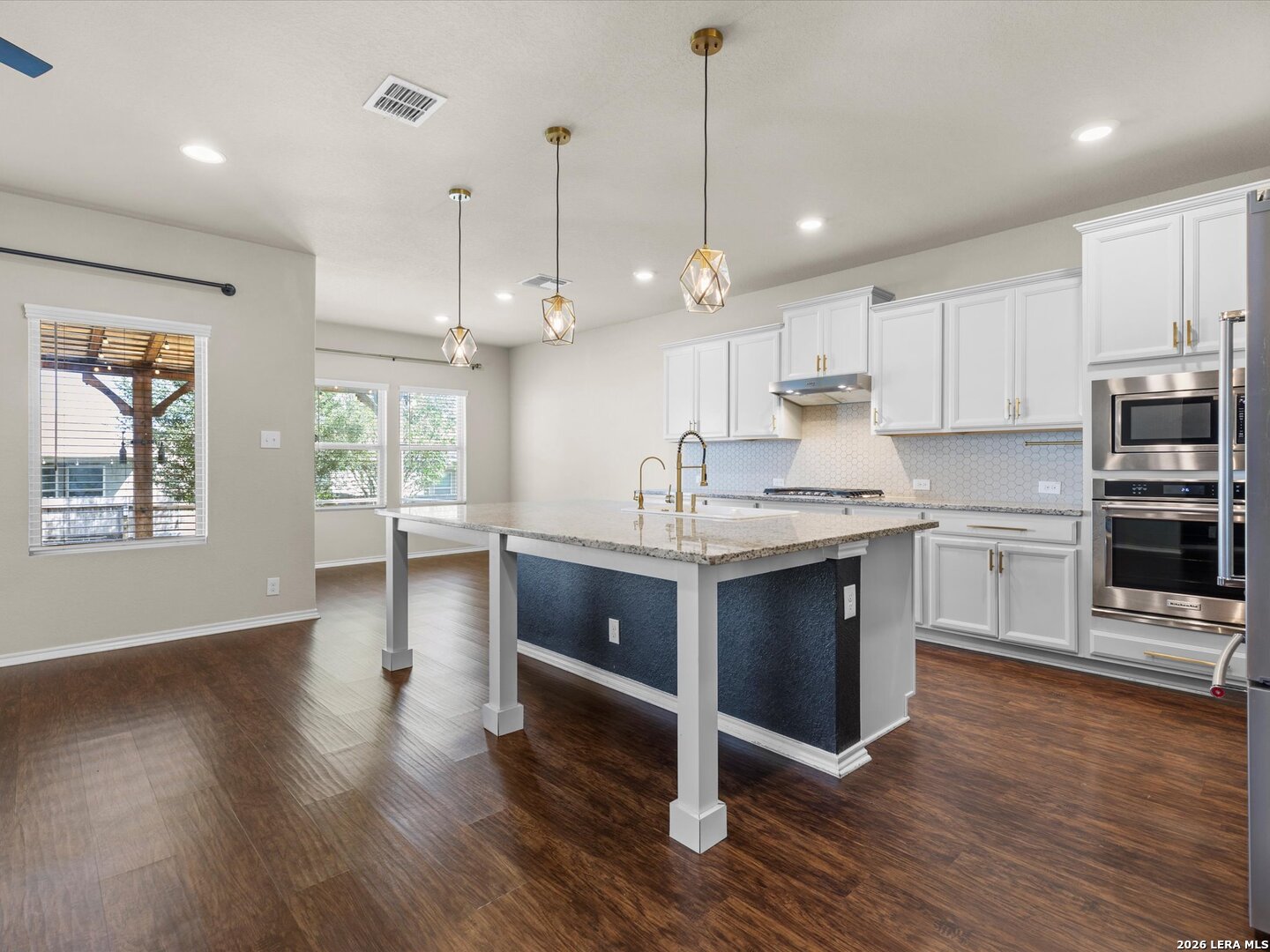 6906 Stipe Lane Converse TX 78109