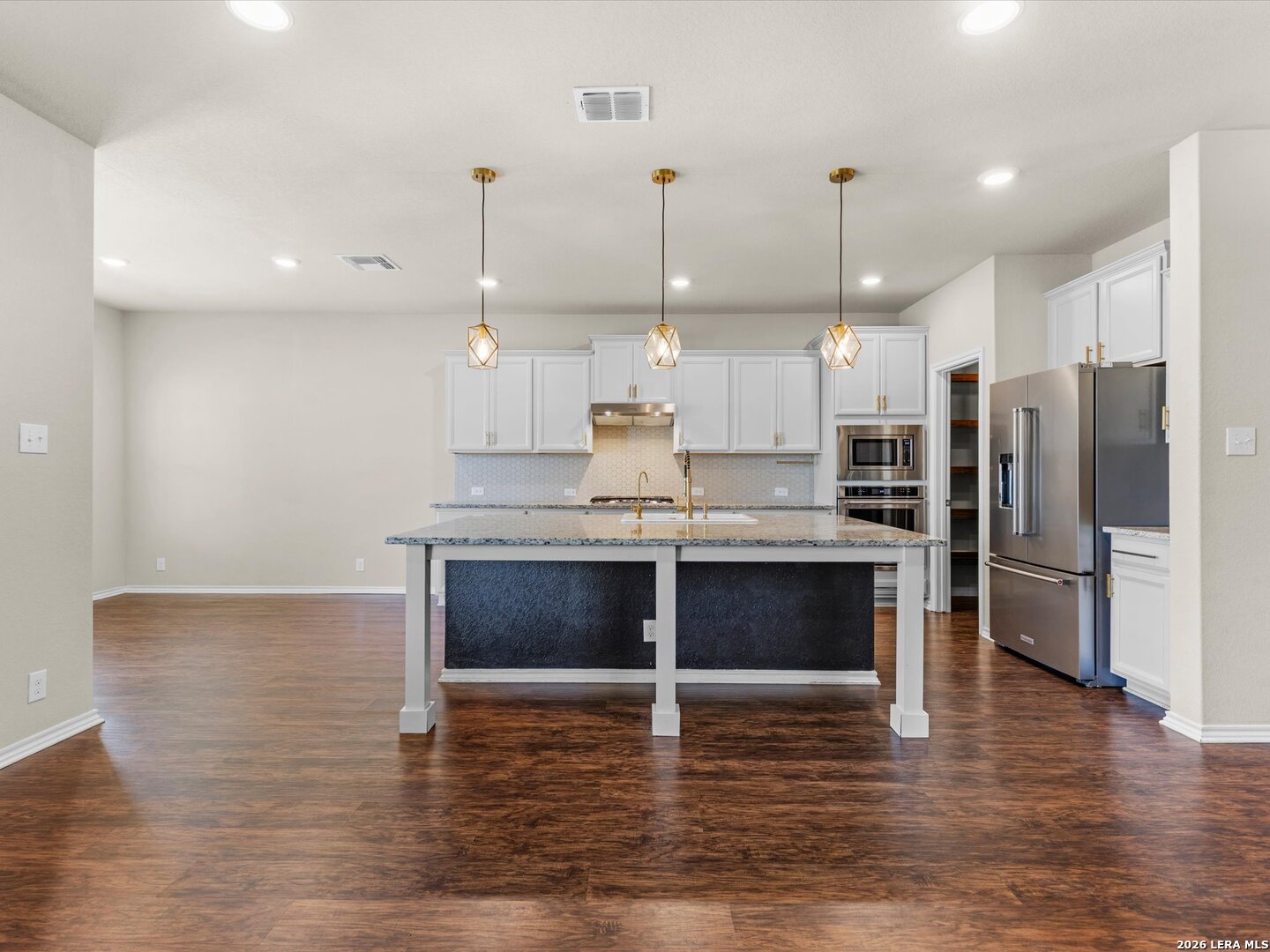 6906 Stipe Lane Converse TX 78109