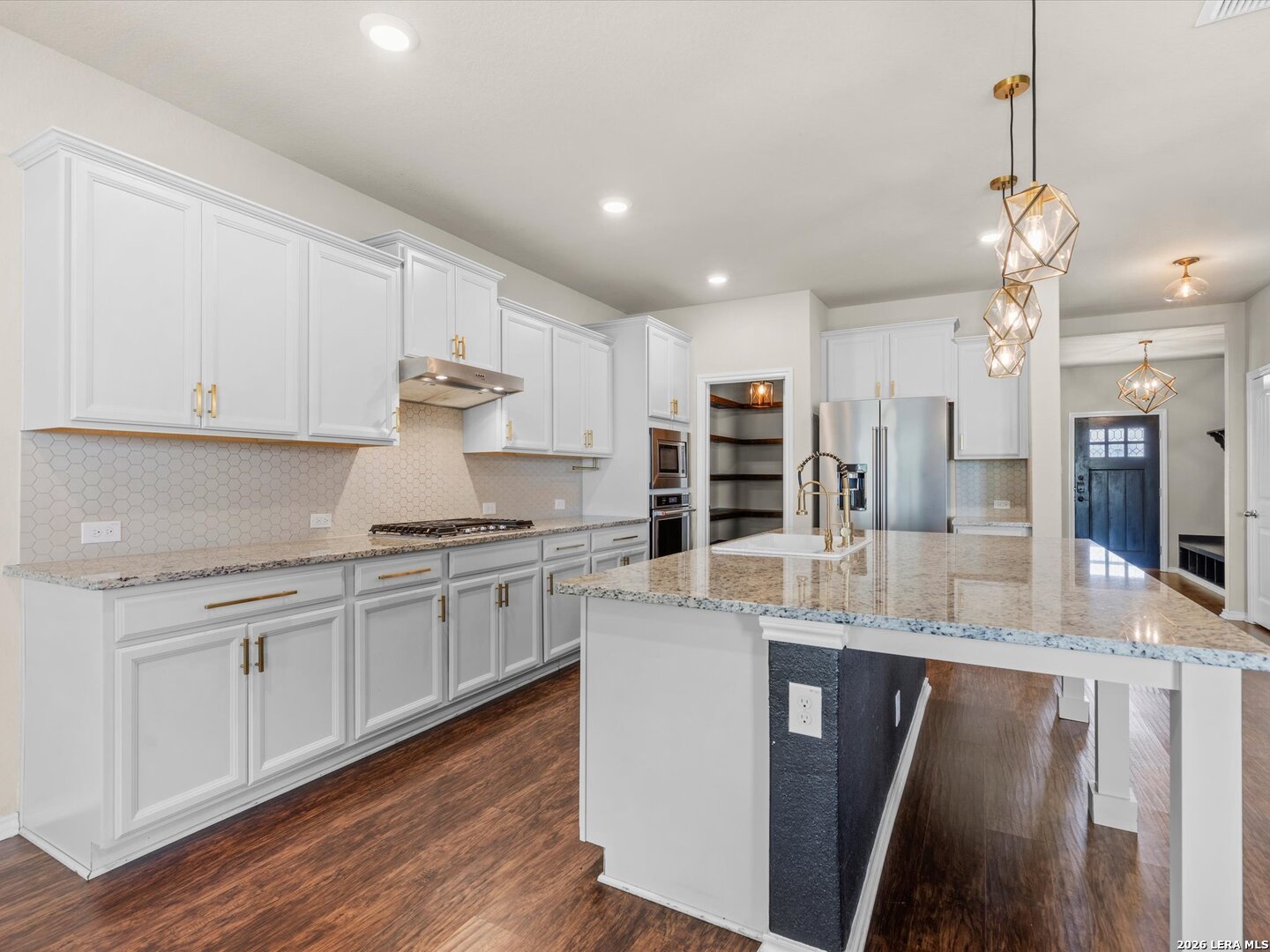 6906 Stipe Lane Converse TX 78109
