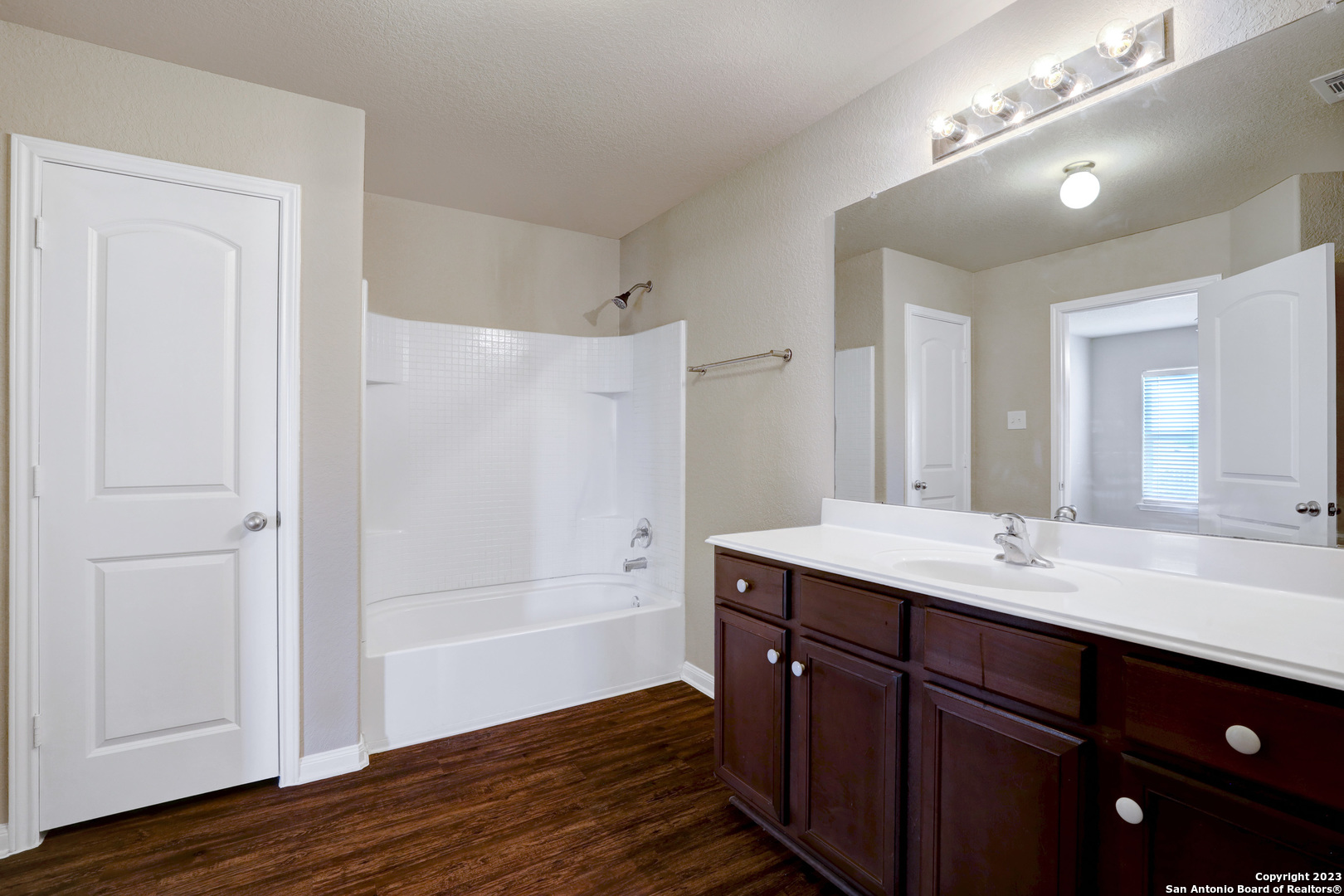 12118 Luckey View San Antonio TX 78252