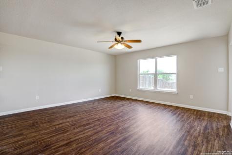 12118 Luckey View San Antonio TX 78252