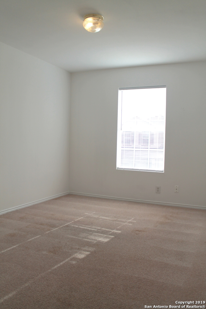 207 Mallow Grove San Antonio TX 78253