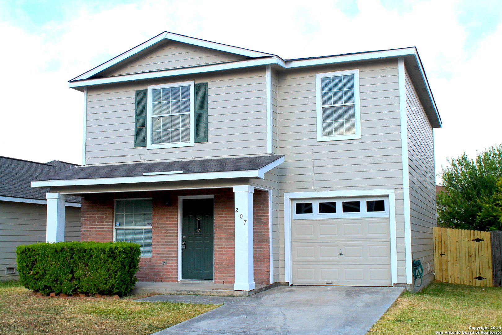 207 Mallow Grove San Antonio TX 78253