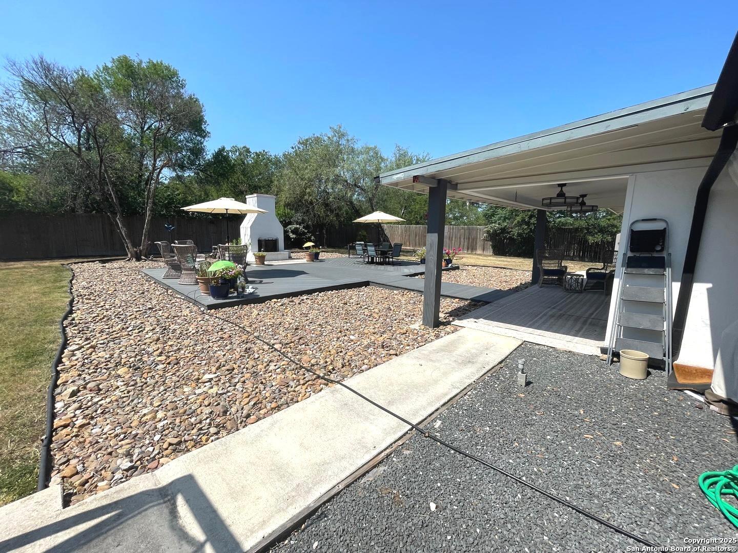 512 Antler Drive Castle Hills TX 78213