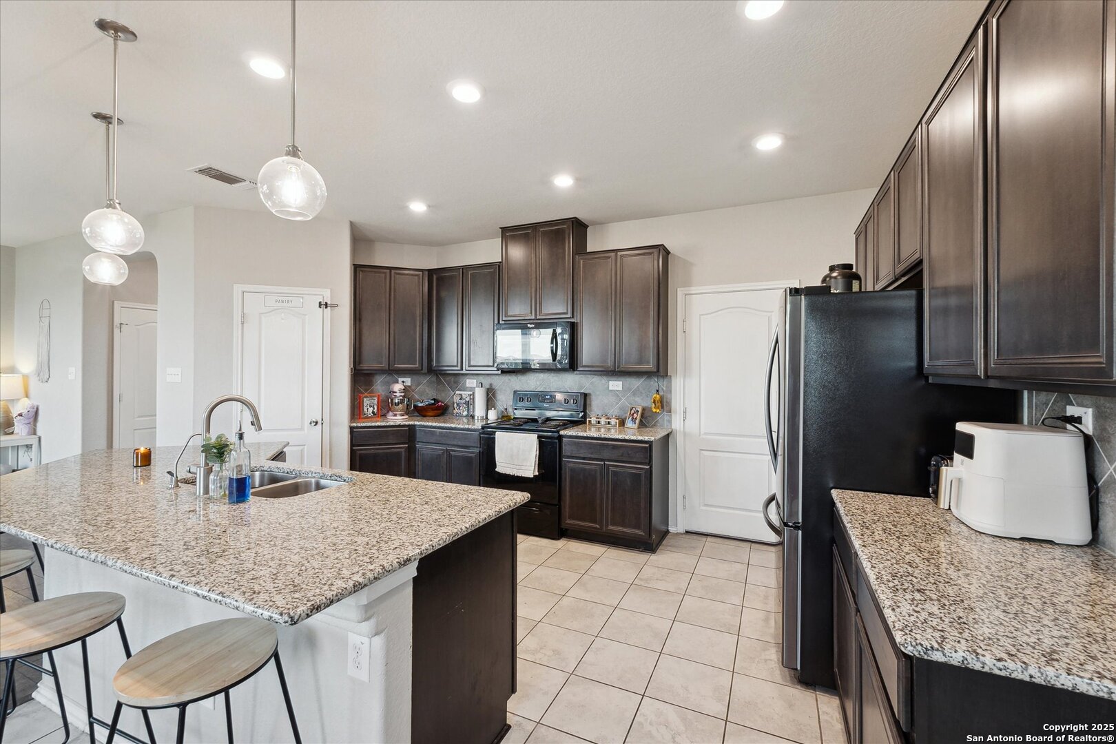 4265 Gale Meadows New Braunfels TX 78130