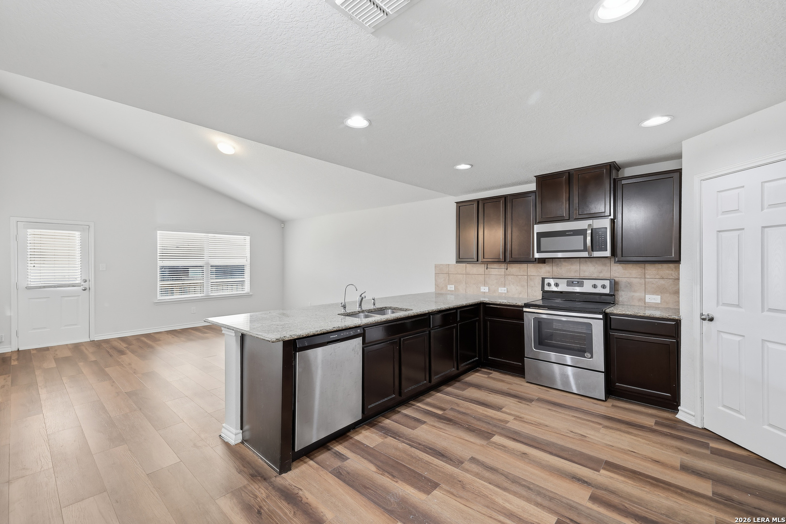 2818 Davis Trace San Antonio TX 78245