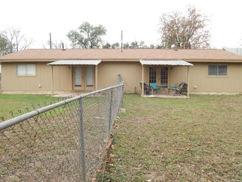921 Eikel Street New Braunfels TX 78130