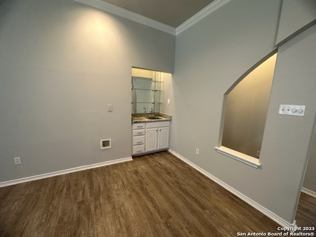 8823 Shady Valley San Antonio TX 78254