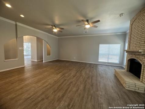 8823 Shady Valley San Antonio TX 78254