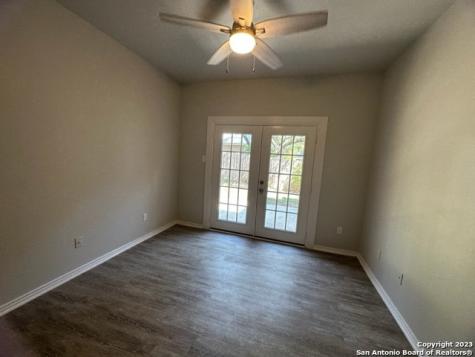 8823 Shady Valley San Antonio TX 78254