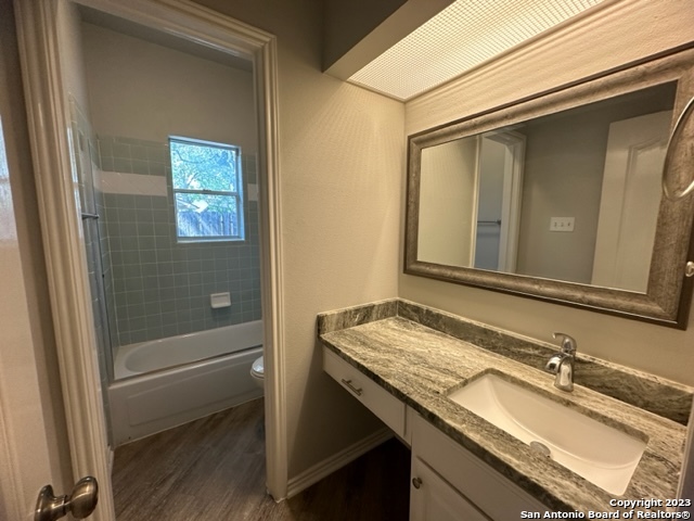 8823 Shady Valley San Antonio TX 78254