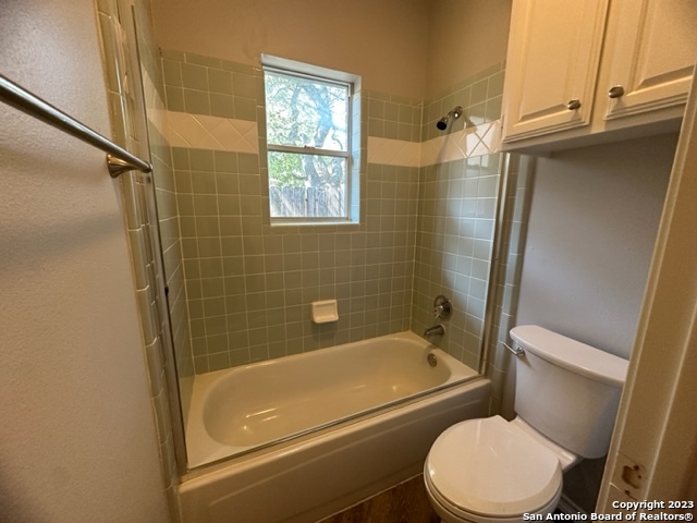 8823 Shady Valley San Antonio TX 78254