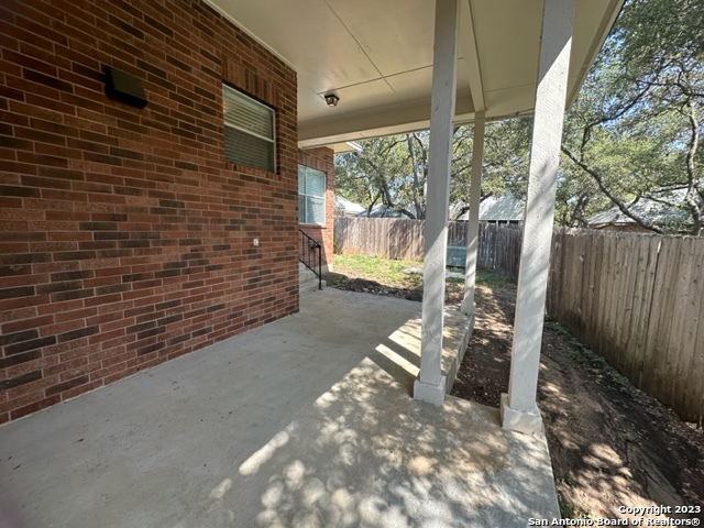 8823 Shady Valley San Antonio TX 78254