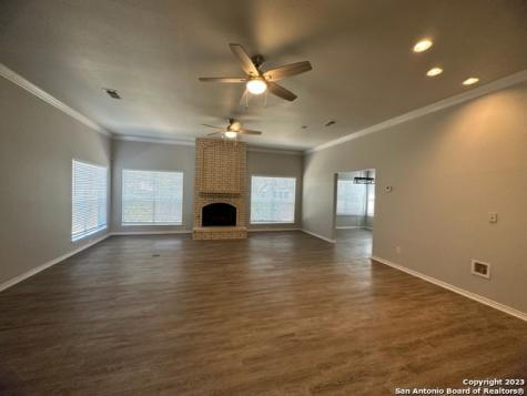 8823 Shady Valley San Antonio TX 78254