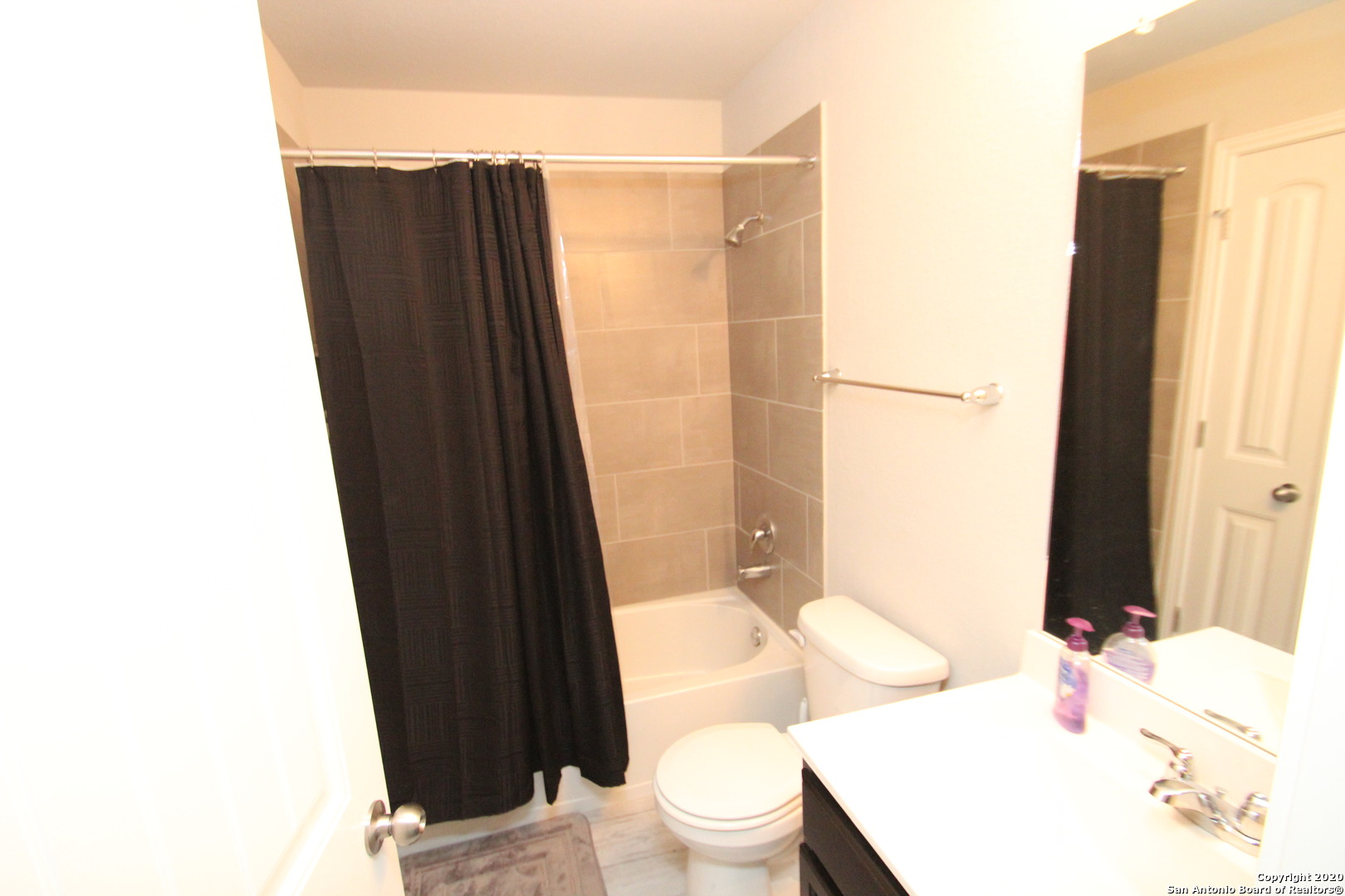 6074 Akin Circle San Antonio TX 78261