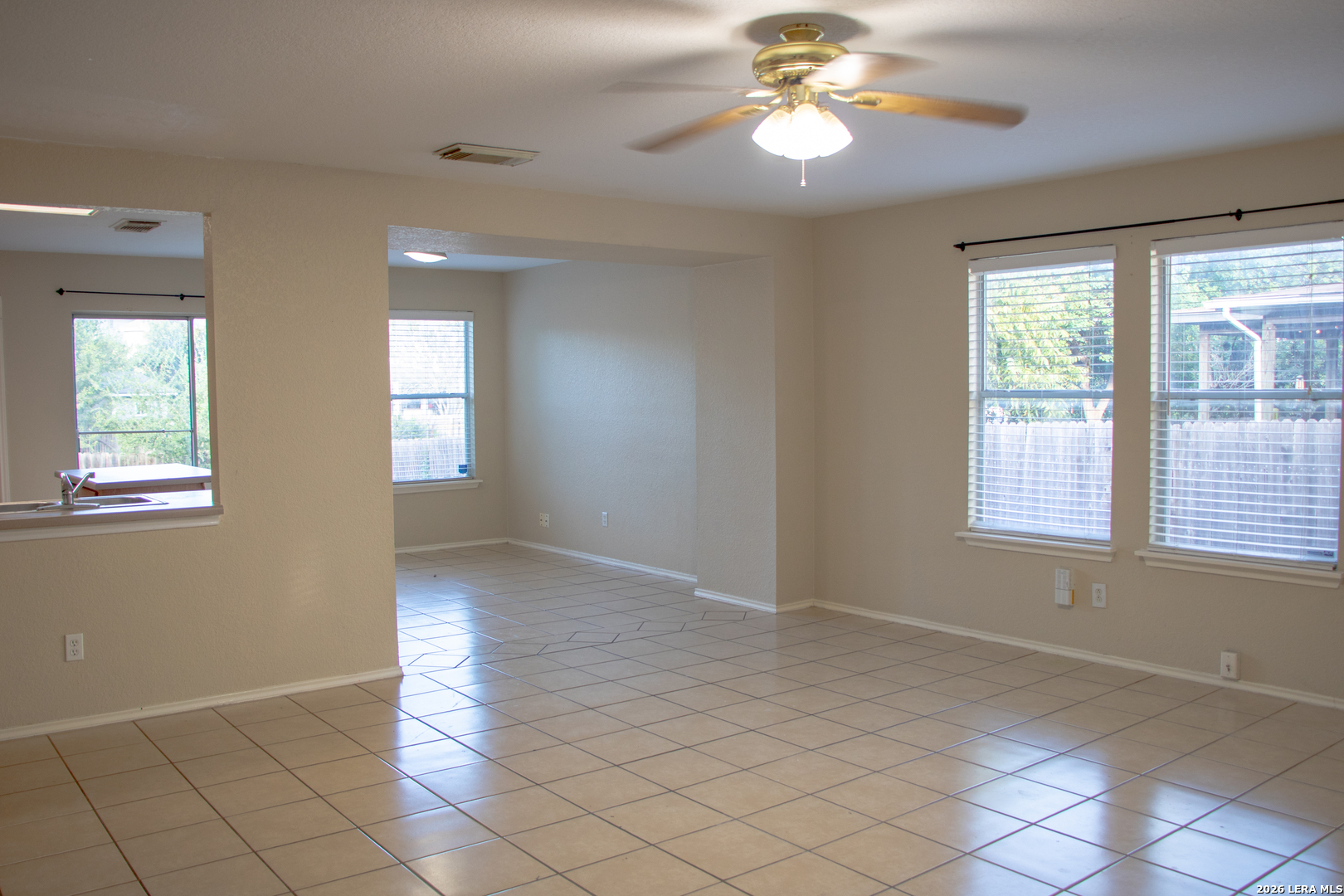 338 Tres Caminos San Antonio TX 78245