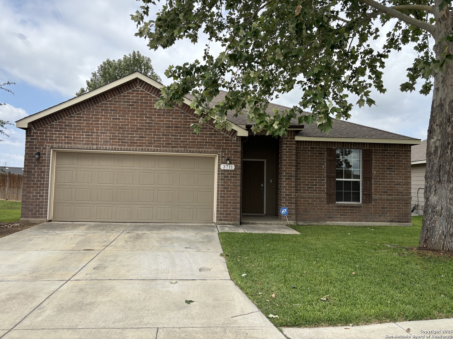 3711 Lazy Diamond Schertz TX 78154