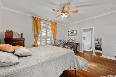 100 W El Prado Drive San Antonio TX 78212