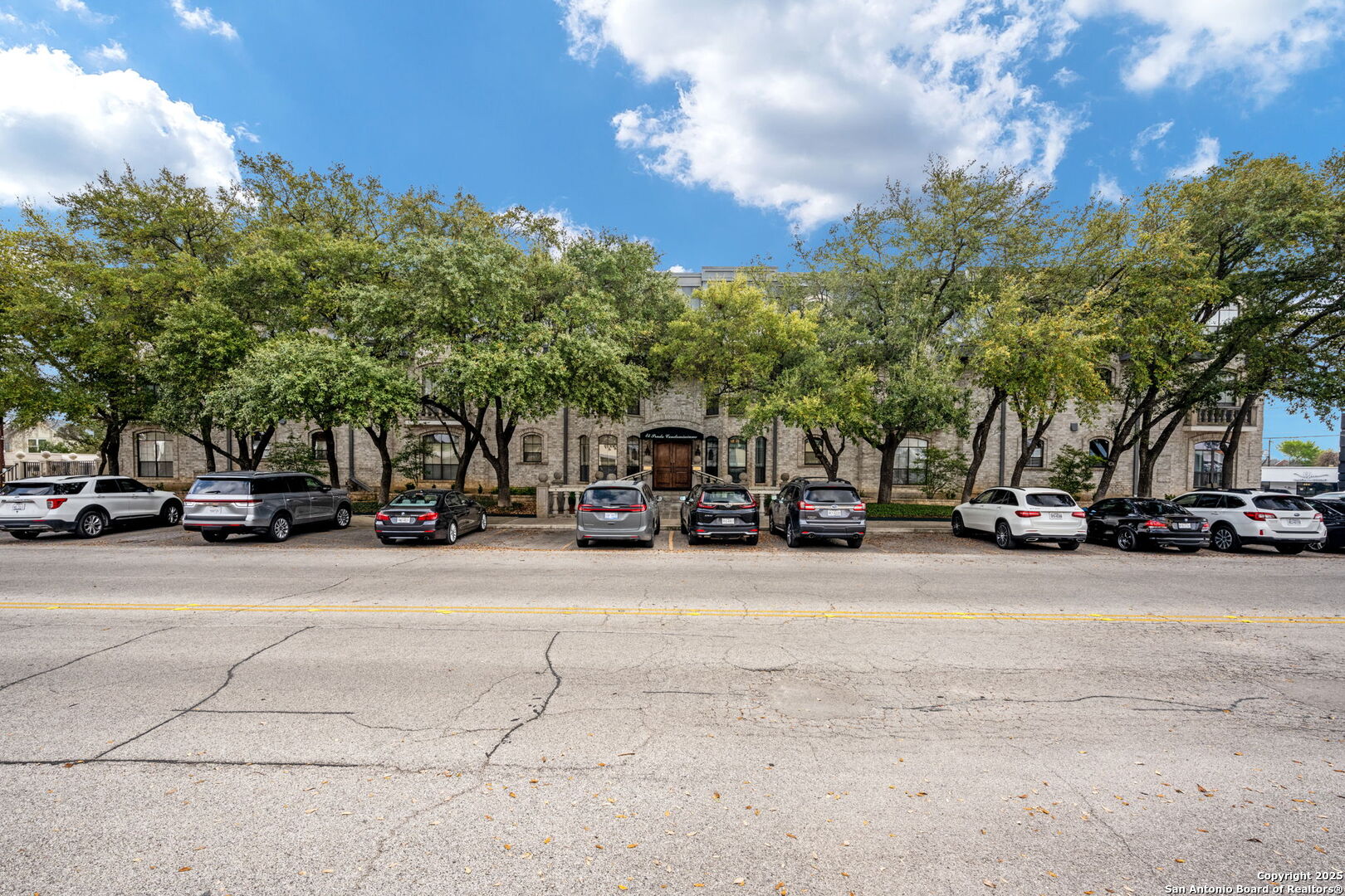 100 W El Prado Drive San Antonio TX 78212