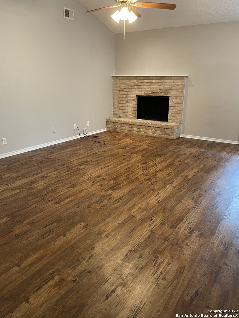 5634 Larkmeadow Drive San Antonio TX 78233